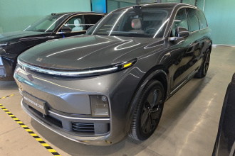 理想汽车 理想L9 2025款 Ultra 智能焕新版