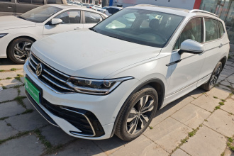 大众 途观L 2024款 330TSI 自动两驱R-Line越享版