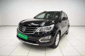 宝骏560 2015款 1.8L 手动精英型