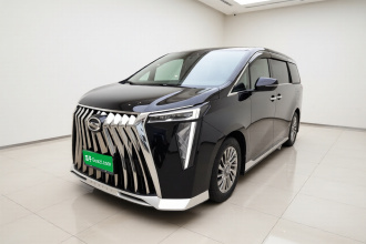 广汽传祺 传祺M8 2023款 宗师系列 双擎 至尊版