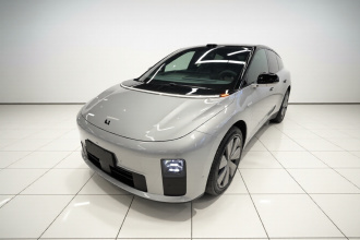 理想汽车 理想i6 2025款 两驱标准版