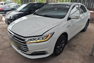 比亚迪 秦 2019款 1.5L 自动尊贵型