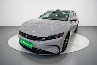 比亚迪 汉 2025款 DM-i 智驾版 125KM尊荣型