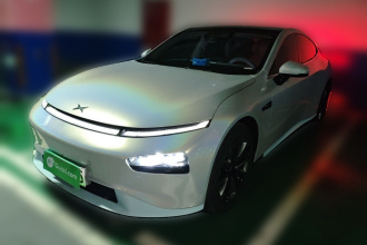 小鹏P7 2020款 586E