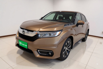 本田 冠道 2017款 240TURBO 两驱豪华版