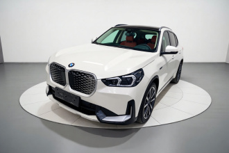 宝马iX1 2023款 xDrive30L X设计套装