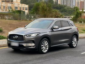 英菲尼迪QX50 2018款 2.0T 四驱菁英版