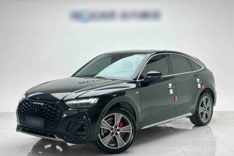奥迪Q5L Sportback 2022款 45 TFSI 豪华型