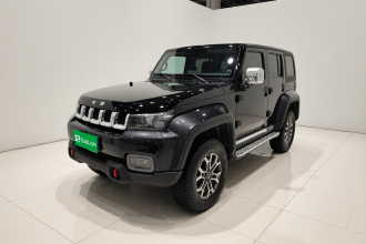 北京越野 北京BJ40 2023款 2.0T 自动四驱城市猎人版侠客型