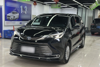 丰田 赛那SIENNA 2021款 2.5L混动 尊贵版