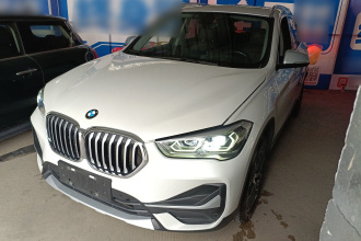 宝马X1 2021款 改款 sDrive20Li 尊享型