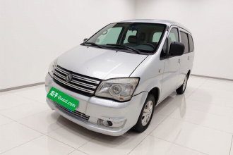 东风风行 菱智 2018款 M3 1.5L 5座基本型