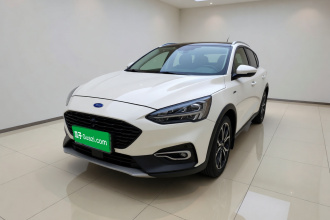 福特 福克斯Active 2020款 EcoBoost 180 自动劲耀型