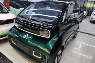 宝骏KiWi EV 2022款 艺术家轻享版 三元锂