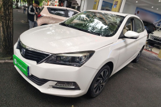 长安 悦翔V7 2016款 1.6L 自动乐趣型 国V