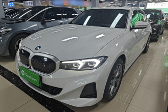 宝马i3 2024款 eDrive 35 L