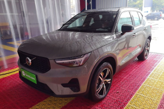 沃尔沃XC40 2024款 B3 智远运动版