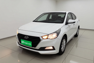 现代 悦纳 2016款 1.4L 手动炫酷版GLS