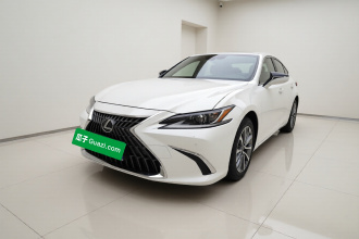 雷克萨斯ES 2022款 200 卓越版