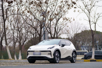 极氪X 2023款 四驱YOU版 4座