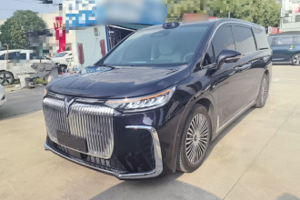 岚图汽车 岚图梦想家 2025款 PHEV 四驱旗舰乾崑版