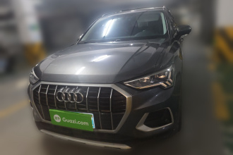 奥迪Q3 2020款 35 TFSI 时尚致雅型