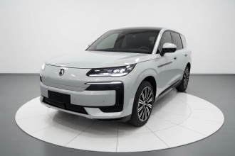 腾势N9 2025款 尊荣型