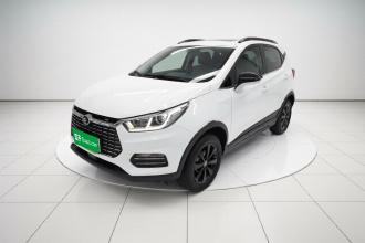 比亚迪 元新能源 2018款 EV360 智联炫酷型