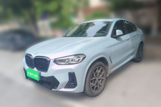 宝马X4 2022款 xDrive 25i M运动套装