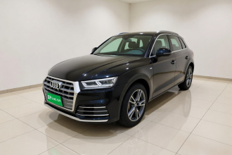 奥迪Q5L 2020款 改款 40 TFSI 荣享时尚型