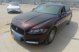 捷豹XFL 2020款 XFL 2.0T P200 两驱精英版