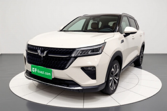 五菱汽车 五菱星辰 2021款 1.5T CVT星辉版