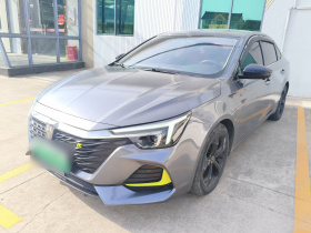 荣威i6 MAX新能源 2020款 1.5T PHEV爽酷版