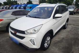 五菱汽车 五菱宏光S3 2019款 1.5L 手动豪华型 国VI