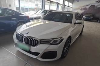 宝马5系新能源 2022款 535Le M运动套装