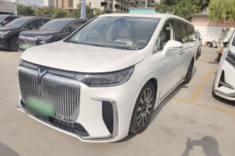 岚图汽车 岚图梦想家 2025款 EV 四驱旗舰鲲鹏版