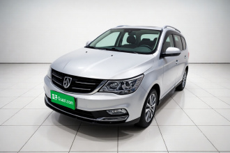 宝骏730 2016款 1.5L 手动舒适型 7座 国V
