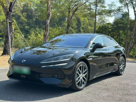 腾势Z9 2024款 1100km 四驱Max版