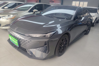 长安UNI-V 2024款 1.5T 尊贵型