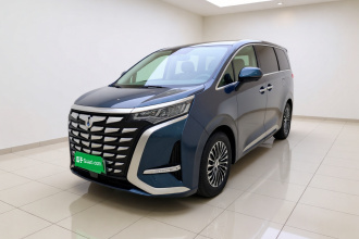 腾势D9 2022款 DM-i 970 四驱旗舰型