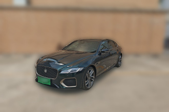 捷豹XFL 2024款 2.0T P300 四驱旗舰运动鎏金版