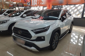 丰田 RAV4荣放 2023款 2.0L CVT四驱探险Plus版