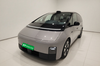 理想汽车 理想MEGA 2024款 Ultra