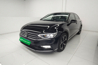 大众 迈腾 2025款 众享款 330TSI DSG豪华型