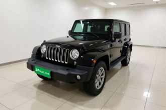 Jeep 牧马人 2017款 3.0L Sahara 四门舒享版