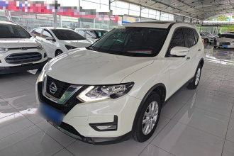 日产 奇骏 2022款 2.0L 两驱智联舒享版