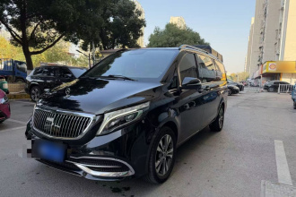 奔驰V级 2018款 V 260 领航版 国VI