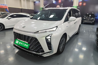 别克GL8新能源 2024款 陆尊 尊享版 7座