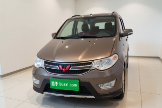 五菱汽车 五菱宏光 2014款 1.5L S自动舒适型