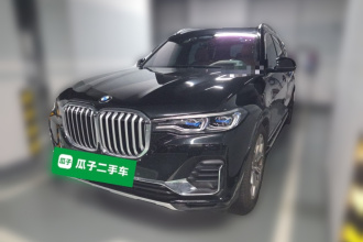 宝马X7 2022款 xDrive40i 领先型豪华套装